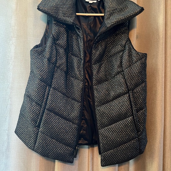 Chico's synergy quilted vest and matching top SET NWOT size medium! - Picture 3 of 13
